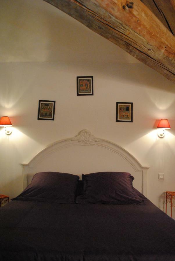 Les Routes Du Monde Bed & Breakfast Saint-Geniès-de-Comolas Екстериор снимка